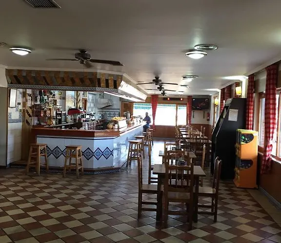 Chopos 게스트하우스 3*